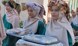17-kelompok-meriahkan-lomba-maantaan-sumbareh-ka-rumah-mintuo-di-pariaman
