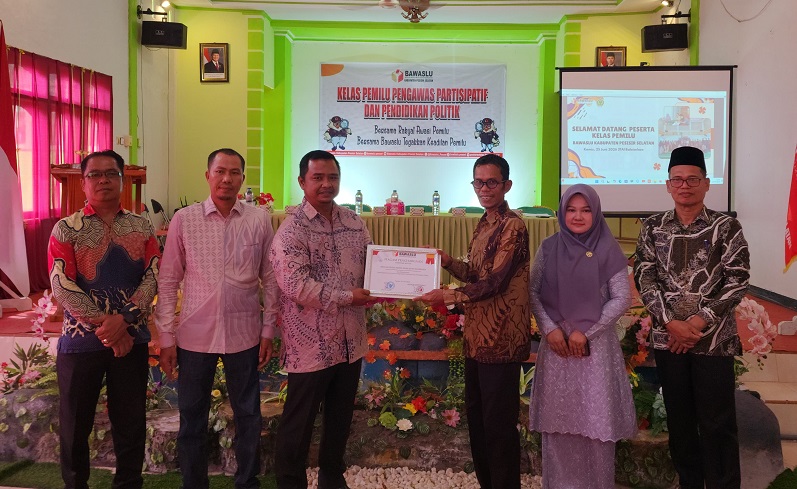 bawaslu-pessel-teken-kerjasama-dengan-stai-balai-selasa