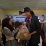 bupati-annisa-serahkan-bantuan-makanan-bergizi-untuk-ibu-hamil-dan-menyusui-tahap-ii