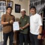 wujud-kepedulian-lingkungan,-pt-semen-padang-bantu-perbaikan-rumah-warga-yang-terbakar-di-pauh