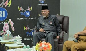 Sumbar Kirim Dua Paskibraka Terbaik ke Istana Negara Sumbar Kirim Dua Paskibraka Terbaik ke Istana Negara