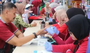 RS Bhayangkara Padang Layani 228 Warga dengan Cek Gratis di CFD