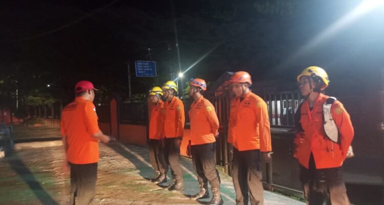 mobil-masuk-jurang-di-sitinjau-lauik,-korban-dilaporkan-terjepit,-tim-sar-padang-luncurkan-personil