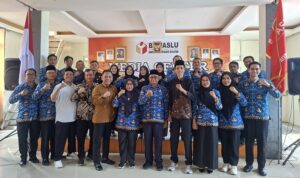 bawaslu-pessel-implementasikan-reformasi-birokrasi-guna-tingkatkan-kualitas-pengawasan-pemilu bawaslu-pessel-implementasikan-reformasi-birokrasi-guna-tingkatkan-kualitas-pengawasan-pemilu