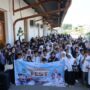 muharam-fest:-kai-divre-ii-sumbar-dan-yai-padang-ajak-170-anak-yatim-plesiran-naik-kereta-ke-pantai-gandoriah