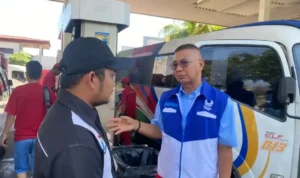 bukan-langka,-ini-penyebab-antrean-panjang-bbm-di-spbu-sumbar bukan-langka,-ini-penyebab-antrean-panjang-bbm-di-spbu-sumbar