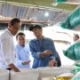 jamin-pasokan-dan-harga-aman,-direktur-pemasaran-bulog-turun-langsung-pantau-harga-beras-dan-minyakita-di-sumbar