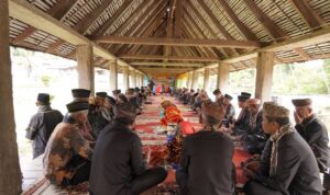 wadah-sarumpun-kan-luhak-nan-tuo-diharapkan-berfungsi-di-tengah-masyarakat wadah-sarumpun-kan-luhak-nan-tuo-diharapkan-berfungsi-di-tengah-masyarakat