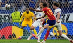 momen-spanyol-kalahkan-prancis-dalam-duel-9-gol-dan