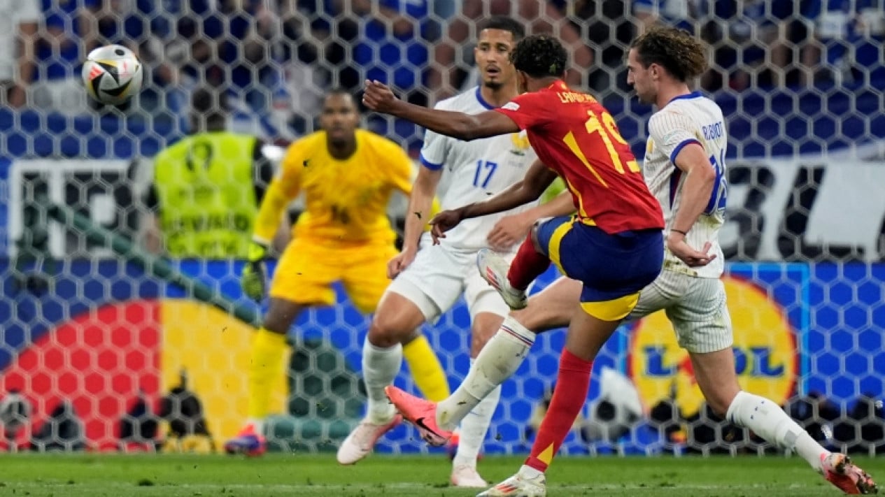 momen-spanyol-kalahkan-prancis-dalam-duel-9-gol-dan