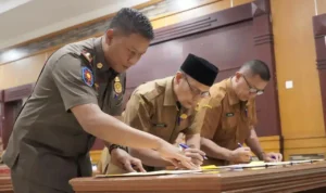 pemkab-tanah-datar-gandeng-kejari-perkuat-pengelolaan-anggaran-daerah