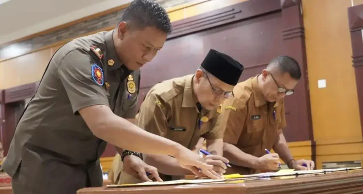 pemkab-tanah-datar-gandeng-kejari-perkuat-pengelolaan-anggaran-daerah