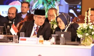menaker-yassierli-ajak-negara-brics-petakan-kebutuhan-keterampilan-masa-depan