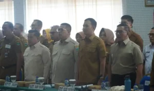 pemko-padang-panjang-dukung-percepatan-pembangunan-jalan-tol-sicincin-bukittinggi pemko-padang-panjang-dukung-percepatan-pembangunan-jalan-tol-sicincin-bukittinggi