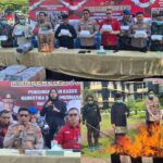 polda-sumbar-gulung-61-kasus-narkoba-dalam-3-bulan,-puluhan-kilogram-ganja-dan-sabu-dimusnahkan