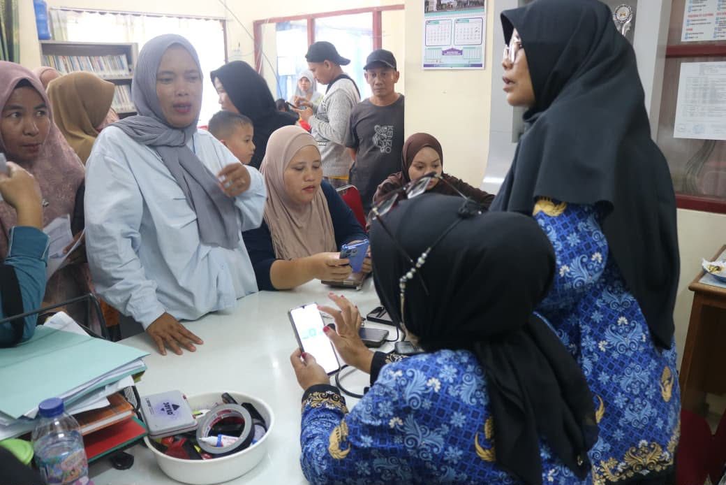 optimalkan-portal-perlinsos,-kelurahan-air-pacah-maksimalkan-layanan-hingga-jemput-bola-ke-rumah-warga