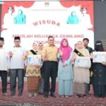 638-peserta-ikuti-wisuda-sekolah-keluarga-gemilang-bukittinggi-tahun-2026 