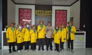 bpk-ri-laksanakan-uji-petik-pemeriksaan-kinerja-atas-layanan-jaminan-produk-halal-di-bptu-hpt-padang-mengatas