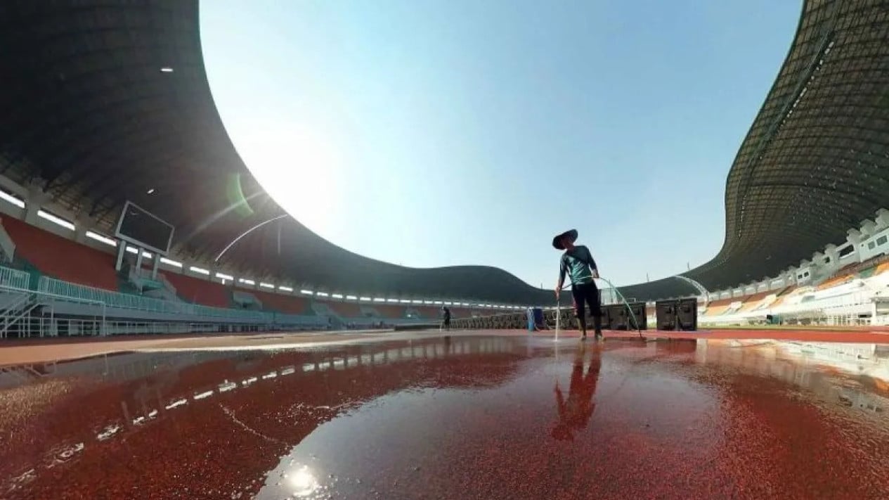 atap-stadion-pakansari-sempat-rusak-diterjang-angin,-kini-siap-gelar-laga-timnas-indonesia-di-piala-aff-2026