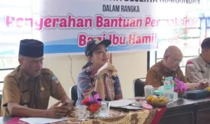 ercepat-generasi-emas,-bupati-annisa-berikan-bantuan-gizi-bagi-251-ibu-di-dharmasraya ercepat-generasi-emas,-bupati-annisa-berikan-bantuan-gizi-bagi-251-ibu-di-dharmasraya