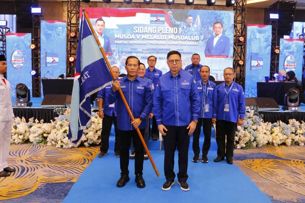 terpilih-secara-aklamasi,-mulyadi-kembali-pimpin-dpd-partai-demokrat-sumbar
