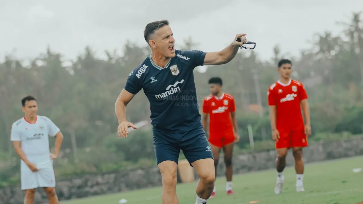 terpopuler:-john-herdman-dihantam-kabar-buruk-usai-umumkan-26-pemain-aff,-fakta-mengejutkan-skuad-timnas-indonesia