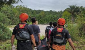 tim-sar-gabungan-temukan-warga-pasaman-barat-yang-hilang-di-kebun-dalam-kondisi-meninggal-dunia tim-sar-gabungan-temukan-warga-pasaman-barat-yang-hilang-di-kebun-dalam-kondisi-meninggal-dunia