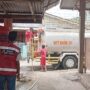 bantu-warga-terdampak-galodo,-pt-semen-padang-distribusikan-8.000-liter-air-bersih-di-pauh