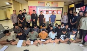 polda-sumbar-sikat-jaringan-promotor-judi-online,-21-tersangka-berhasil-diamankan