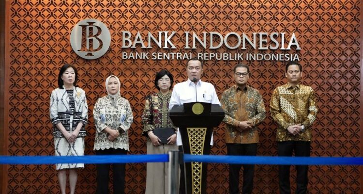 perry-warjiyo-mundur-dari-gubernur-bi,-destry-damayanti-resmi-ditunjuk-jadi-pejabat-sementara