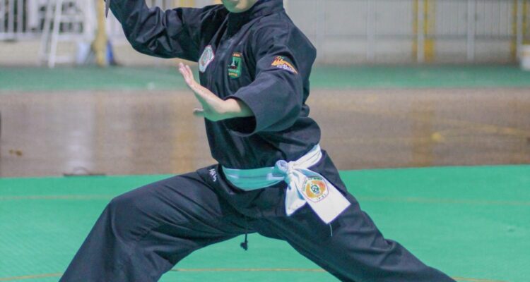 bawa-nama-bangsa,-yolla-cynthiana-karyawan-pt-semen-padang-tampil-di-festival-silat-internasional-hanoi