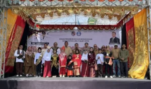 wabup-limapuluh-kota-buka-lomba-dan-festival-seni-budaya-tingkat-sd-dan-smp-se-kabupaten-limapuluh-kota