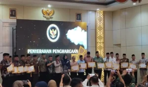 pemko-padang-panjang-raih-penghargaan-kemenhaj-atas-kualitas-pelayanan-haji