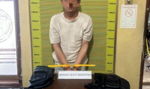 polisi-ringkus-pengedar-narkoba-di-padang-panjang,-enam-paket-ganja-kering-berhasil-diamankan