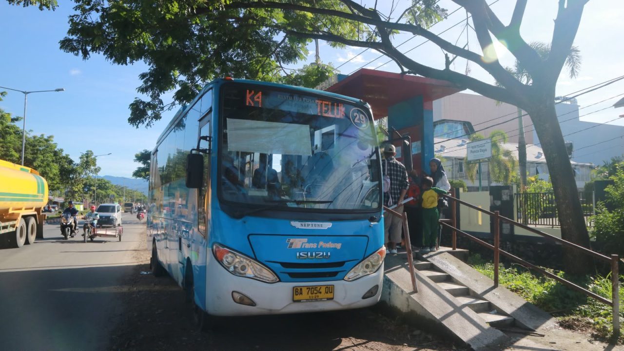 dukung-open-ship-hjk-padang-ke-357,-trans-padang-sesuaikan-rute-koridor-2-dan-4-serta-berlakukan-tarif-rp1