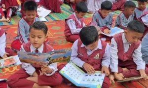 perpusda-padang-panjang-tingkatkan-minat-baca-siswa-lewat-perpustakaan-keliling