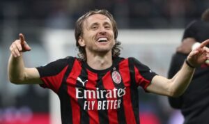ruben-amorim-pastikan-rafael-leao-dan-luka-modric-main-lawan-chelsea-di-sugbk