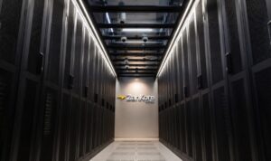 gandeng-tiga-raksasa-global,-indosat-bangun-‘ai-factory’-jumbo-1-gw-di-asia-pasifik