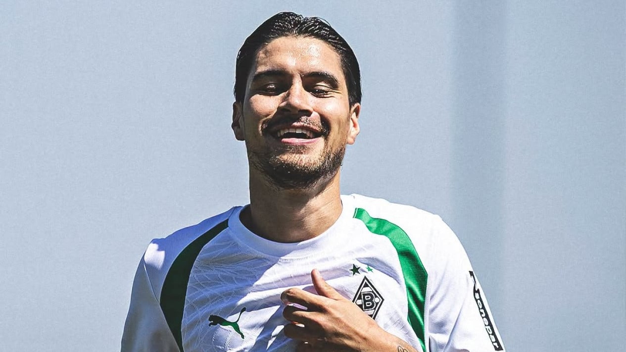 kevin-diks-naik-kelas-di-monchengladbach,-dipercaya-masuk-dewan-tim-bareng-pemain-senior-sekaligus-wakil-kapten