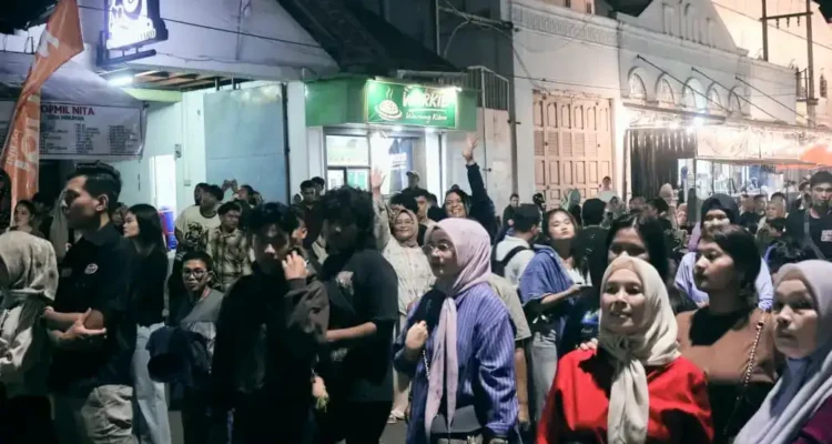 ribuan-pengunjung-padati-kawasan-kota-tua-rayakan-hari-jadi-kota-padang