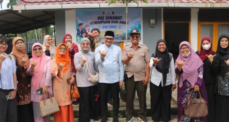 Peresmian Pos Sahabat Perempuan dan Anak (SAPA) oleh Kementerian PPPA di hunian sementara Kota Padang untuk perlindungan korb