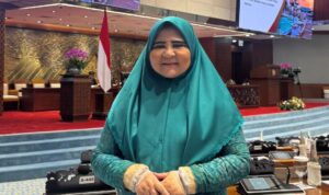 Anggota Komisi IV DPR RI Nevi Zuairina saat memberikan pernyataan terkait pentingnya pencegahan kebakaran hutan dan lahan.