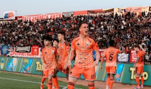 prediksi-persija-vs-arema-fc:-misi-balas-dendam-shin-tae-yong,-singo-edan-bukan-lawan-mudah Pemain Persija Jakarta bersiap menghadapi Arema FC dalam laga Super League di Stadion Patriot Candrabhaga.