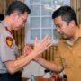 Wagub Sumbar Vasko Ruseimy bertemu Kapolda Sumbar Irjen Pol. Jawari bahas sinergi pencegahan kebakaran hutan dan lahan.