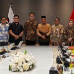 Dony Oskaria dari Danantara memimpin rapat koordinasi pembenahan tata kelola komoditas gambir di Kabupaten Limapuluh Kota.
