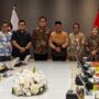 Dony Oskaria dari Danantara memimpin rapat koordinasi pembenahan tata kelola komoditas gambir di Kabupaten Limapuluh Kota.