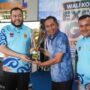 Wali Kota Padang Fadly Amran saat berpartisipasi dalam turnamen golf Wali Kota Padang Cup di Lapangan Wirabraja Golf Club.