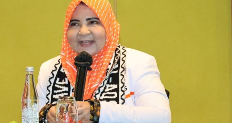 Nevi Zuairina berbicara mengenai pentingnya ketahanan keluarga sebagai fondasi integritas bagi pejabat publik saat acara ISPI