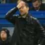Pelatih Chelsea Xabi Alonso tampak kecewa di pinggir lapangan saat timnya kalah 0-2 dari Tottenham di Stamford Bridge.