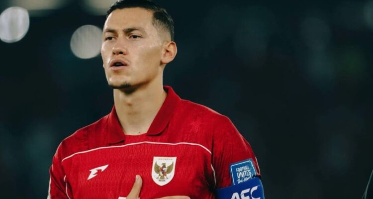 Bek Timnas Indonesia, Jay Idzes, saat sesi latihan bersama Sassuolo menjelang laga Serie A melawan Fiorentina.